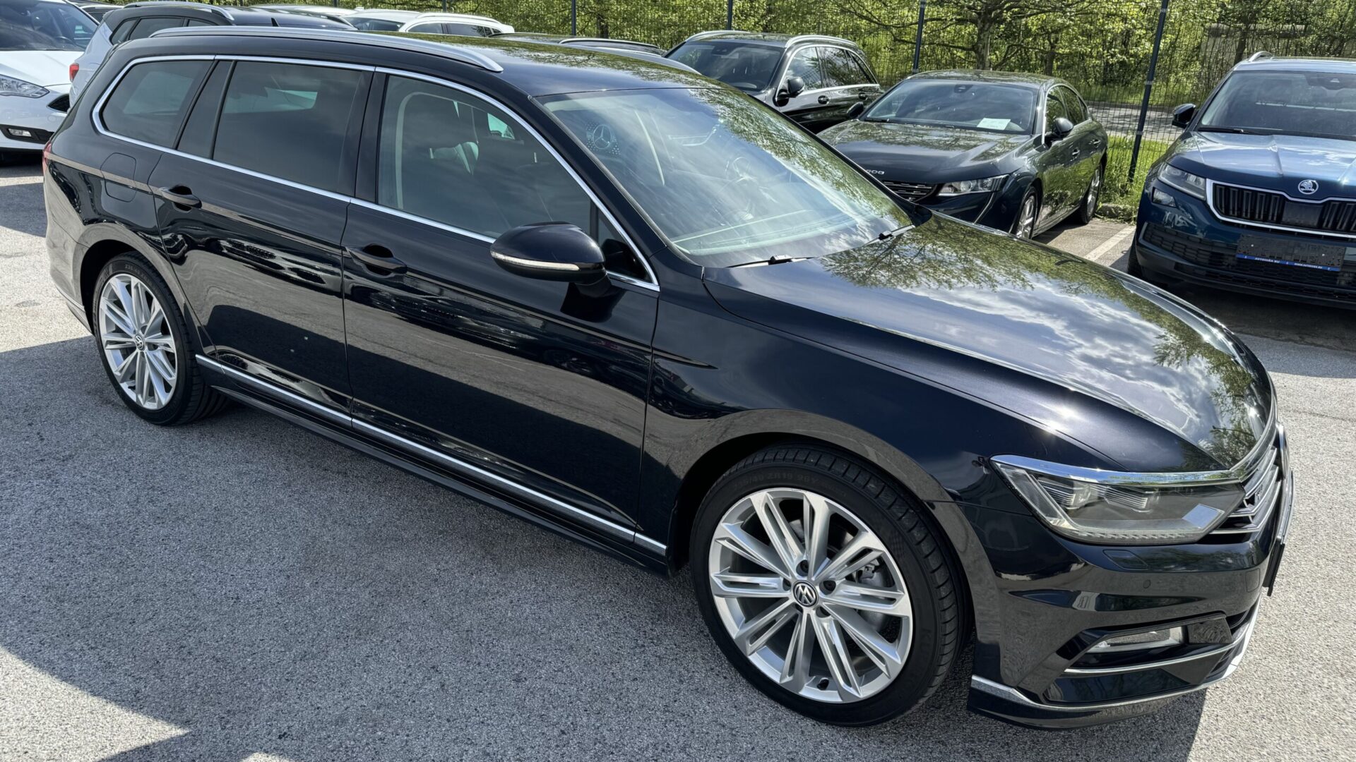 VOLKSWAGEN PASSAT VARIANT 2.0 TDI R LINE