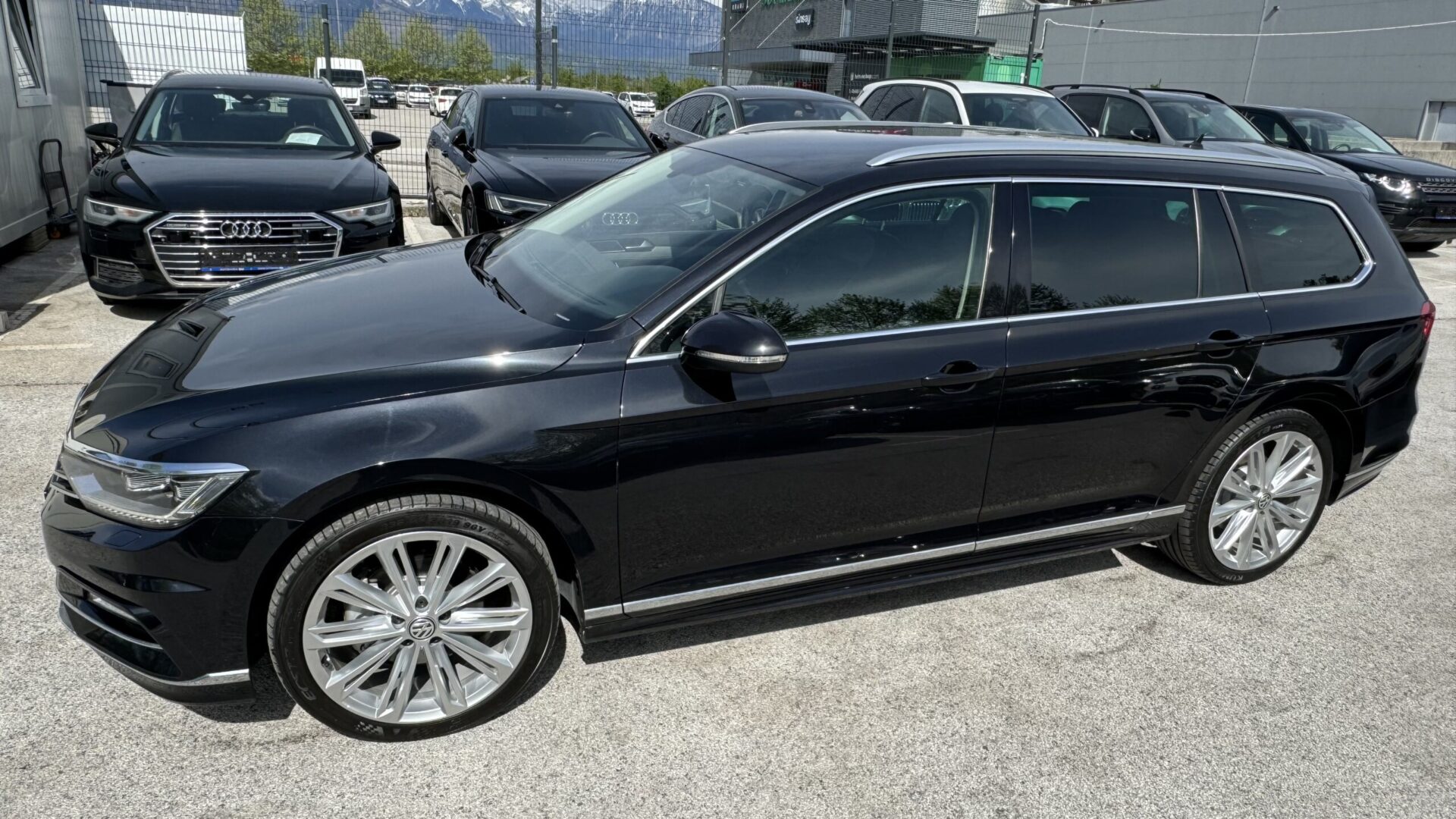 VOLKSWAGEN PASSAT VARIANT 2.0 TDI R LINE