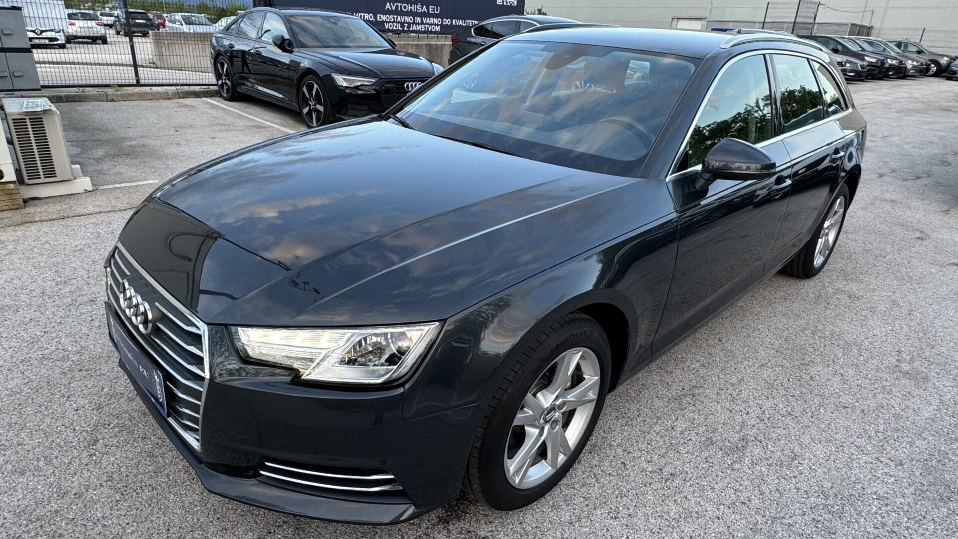 1 AUDI A4 AVANT 2.0 TDI SPORT