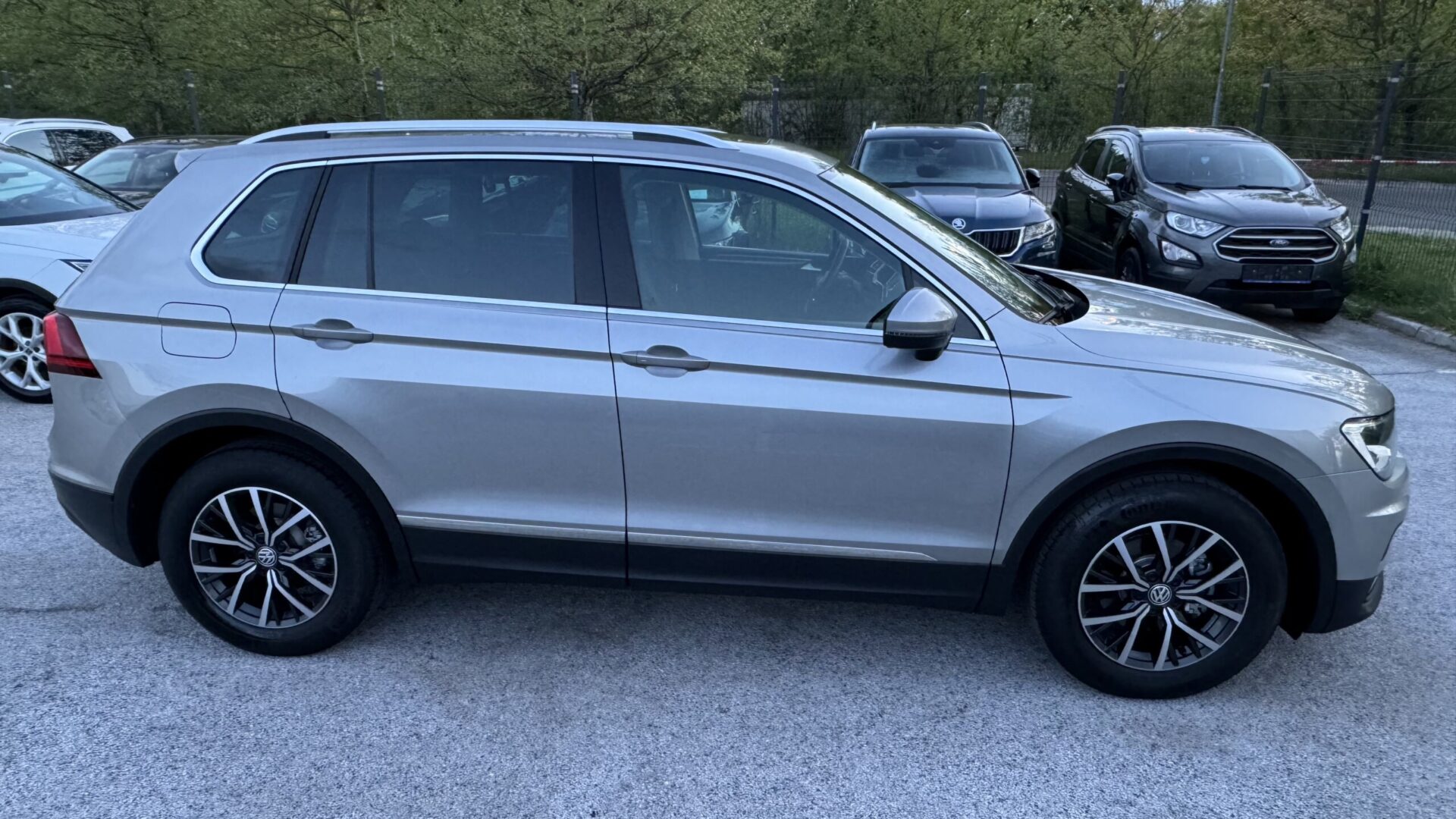 12 Volkswagen Tiguan 1.5 TSI BMT HIGHLINE