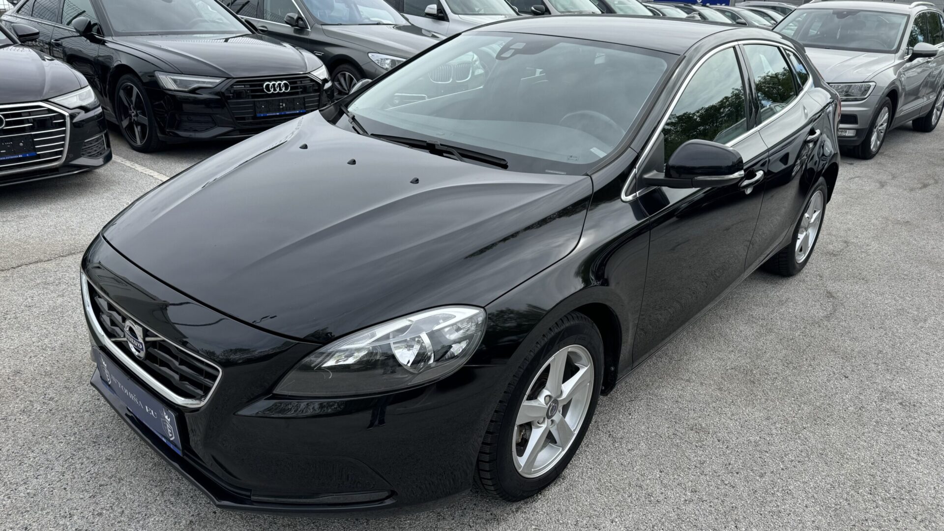2 Volvo V40 2.0 D