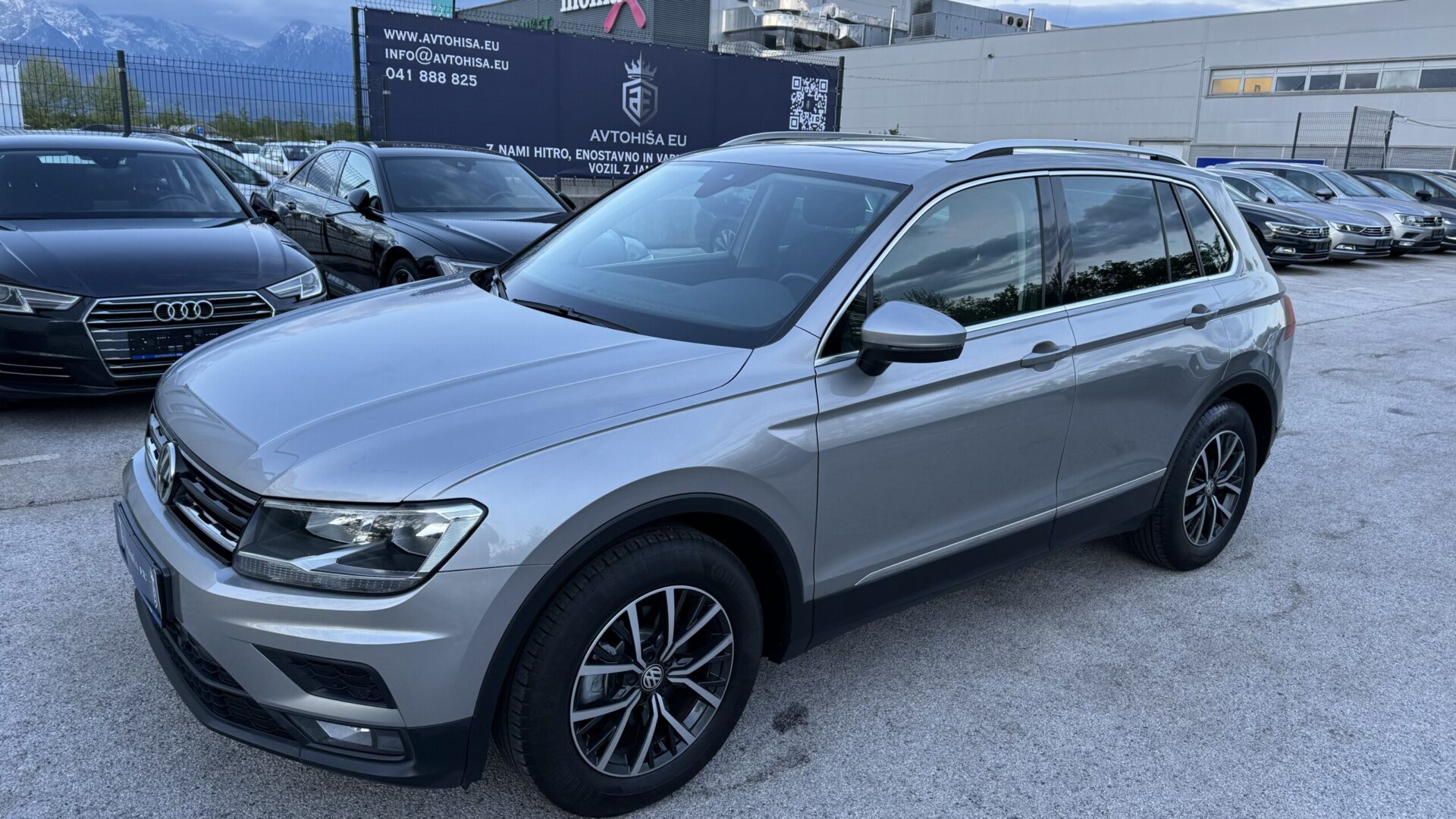 2 Volkswagen Tiguan 1.5 TSI BMT HIGHLINE