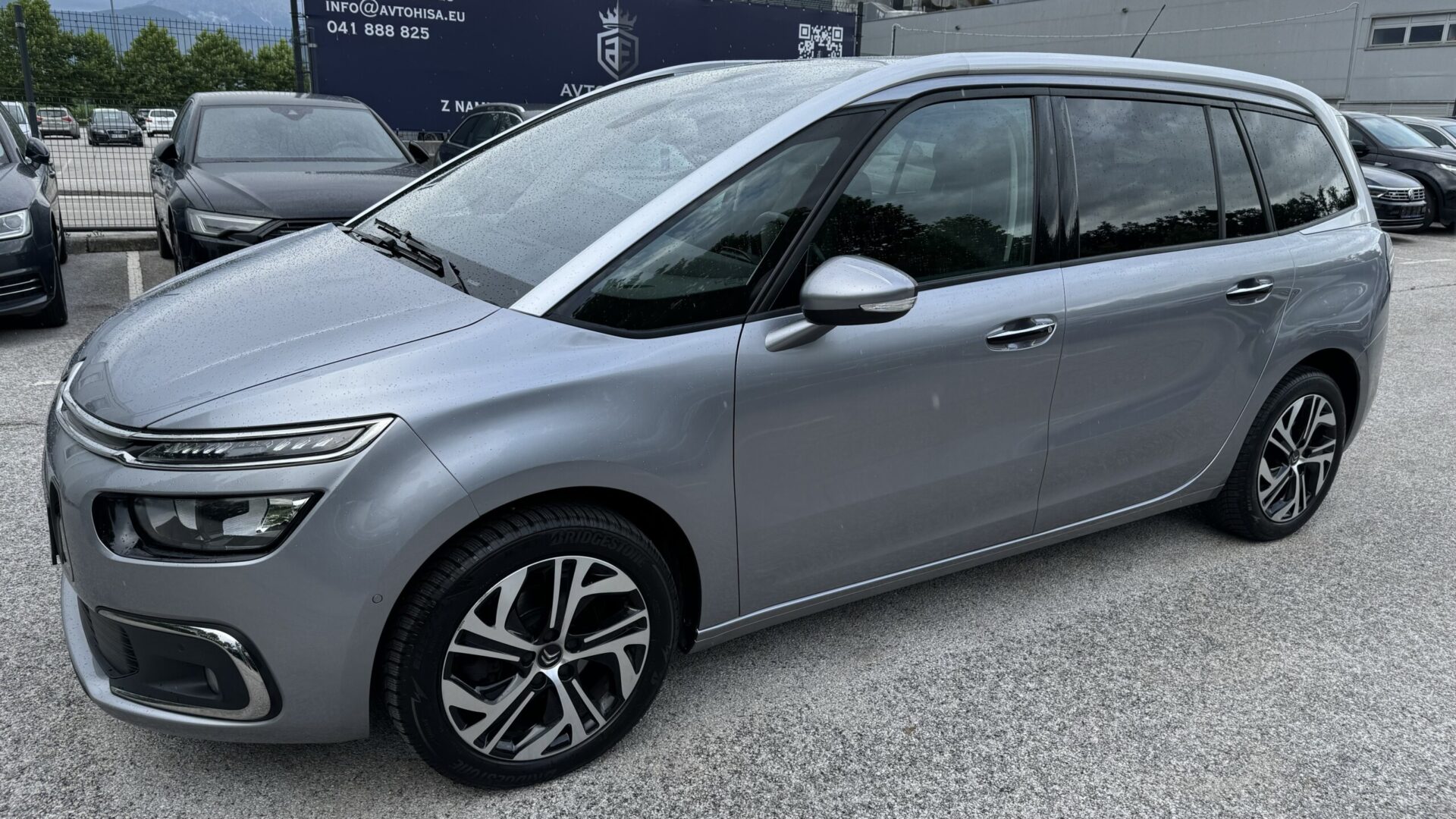 4 Citroen C4 Grand Picasso 1.6 HDI SHINE 120 EXCLUSIVE MAX OPREMA