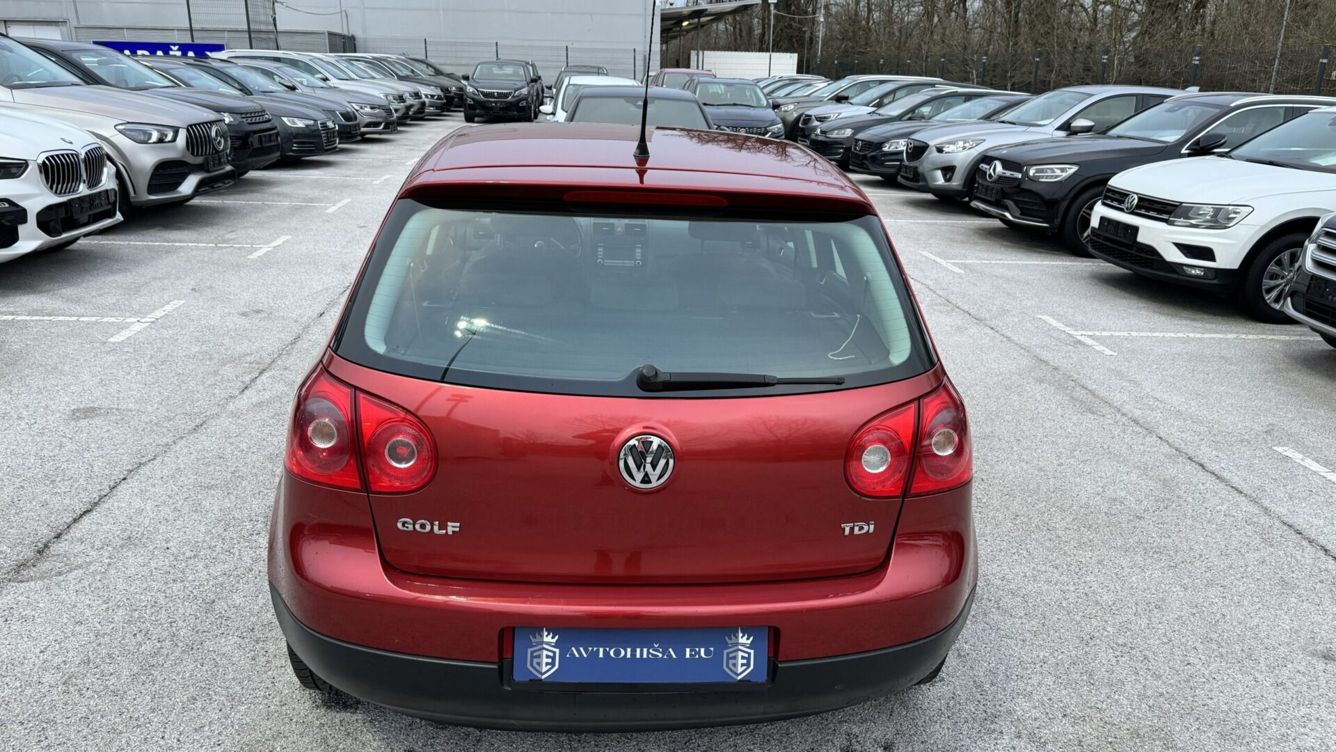 8 Volkswagen Golf 1.9 TDI COMFORTLINE