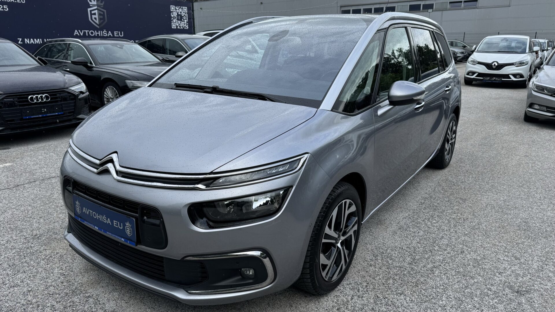 9 Citroen C4 Grand Picasso 1.6 HDI SHINE 120 EXCLUSIVE MAX OPREMA